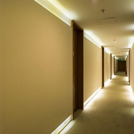 Ji Hotel Chengdu West Hi-Tech Zone Longhu Екстер'єр фото