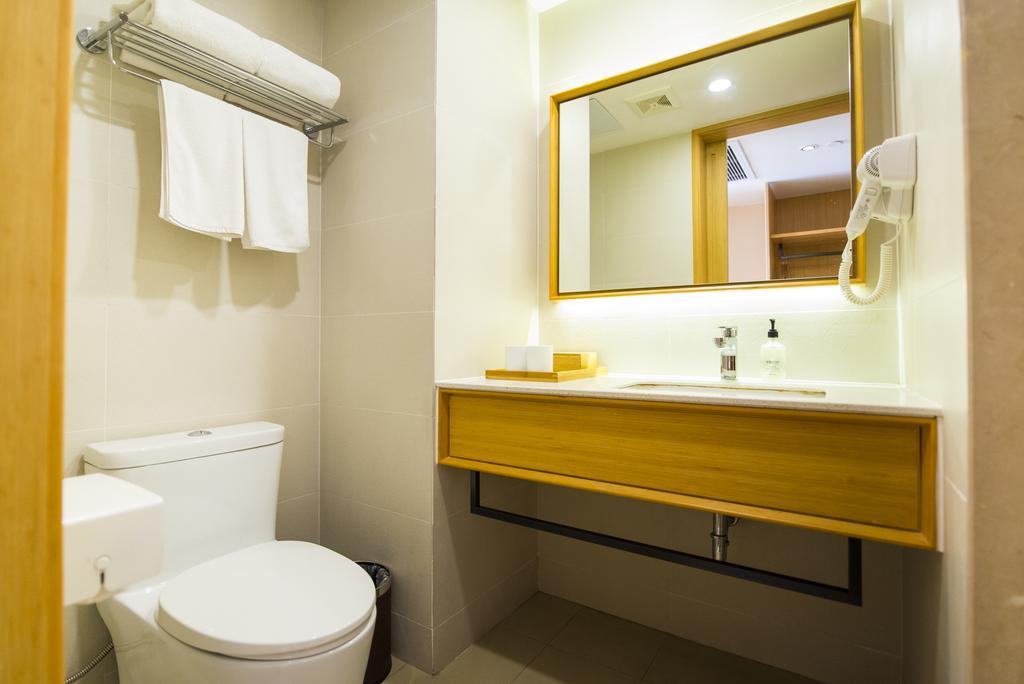 Ji Hotel Chengdu West Hi-Tech Zone Longhu Номер фото